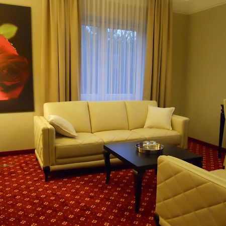 Hotel Delfina Злоторя Номер фото